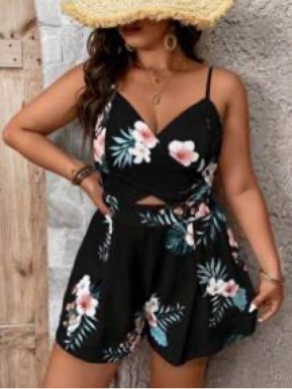 SHEIN Curve Tropical Floral Print Romper